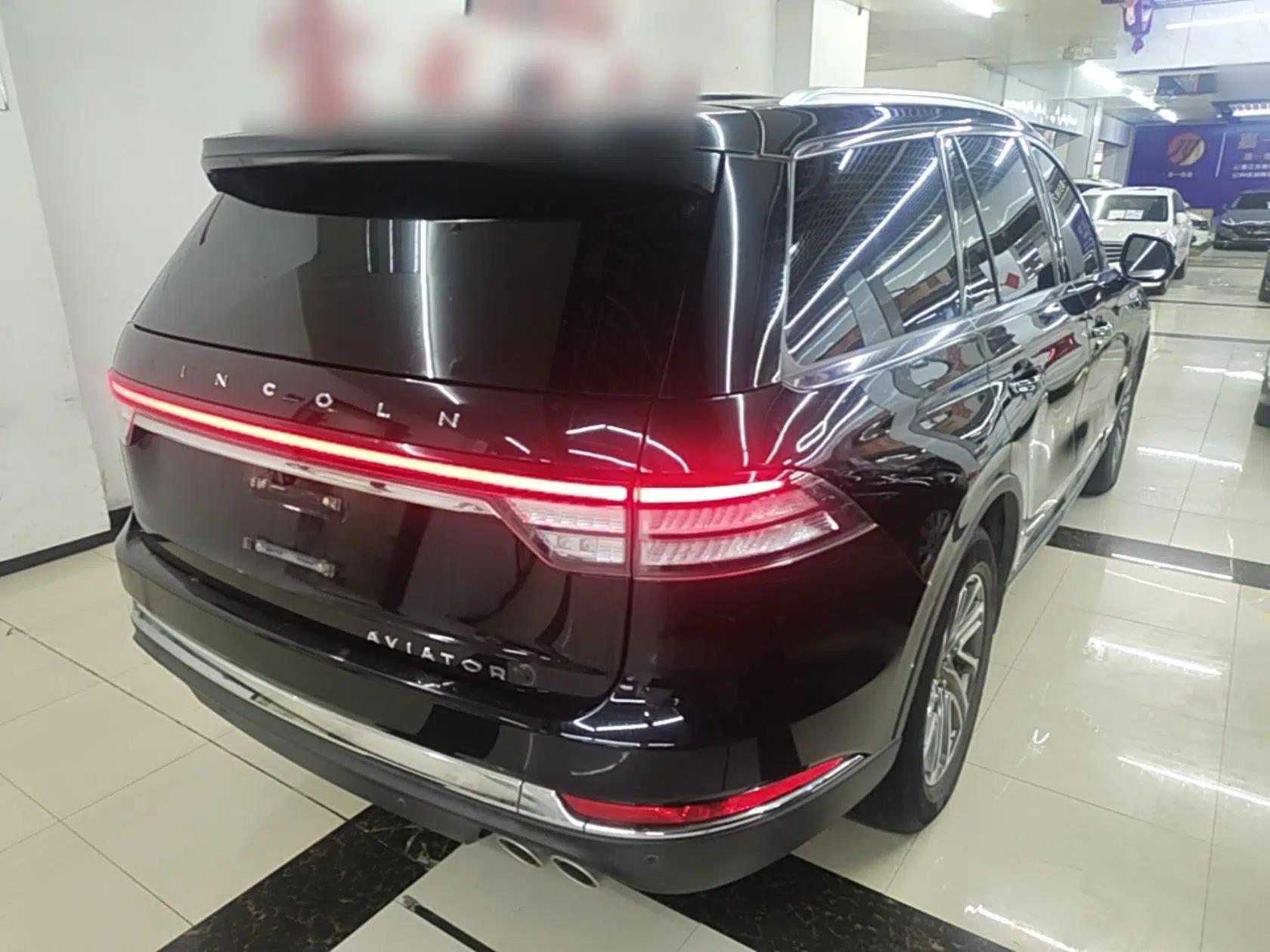 Lincoln Aviator 2020 3.0T V6 Four-Wheel Drive Premium Edition — миниатюра 6
