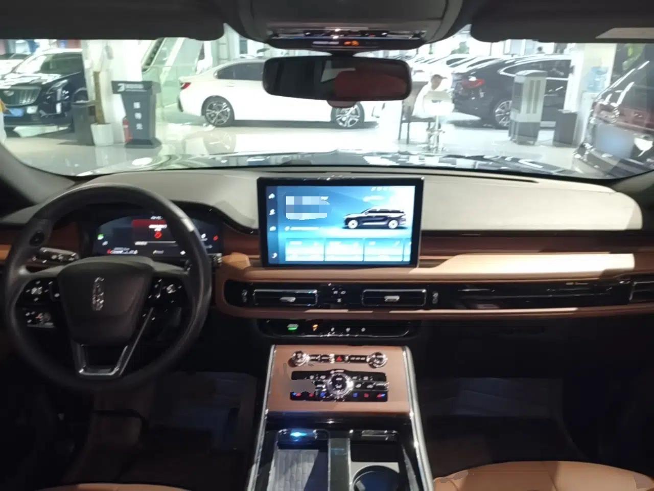 Lincoln Aviator 2023 3.0T V6 All-Wheel-Drive Zunya Cruise Version Six Seats — миниатюра 12