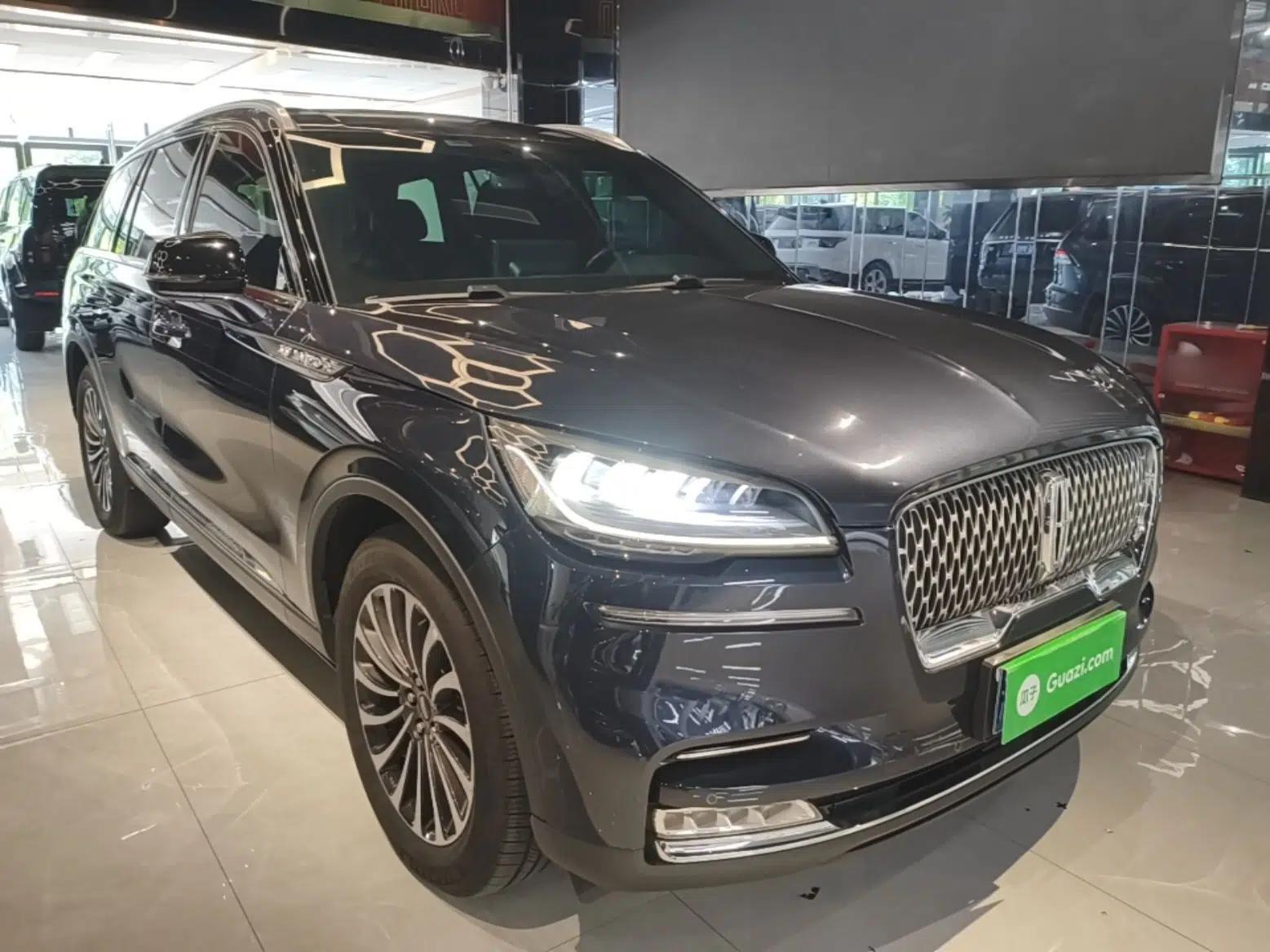 Lincoln Aviator 2023 3.0T V6 All-Wheel-Drive Zunya Cruise Version Six Seats — миниатюра 3