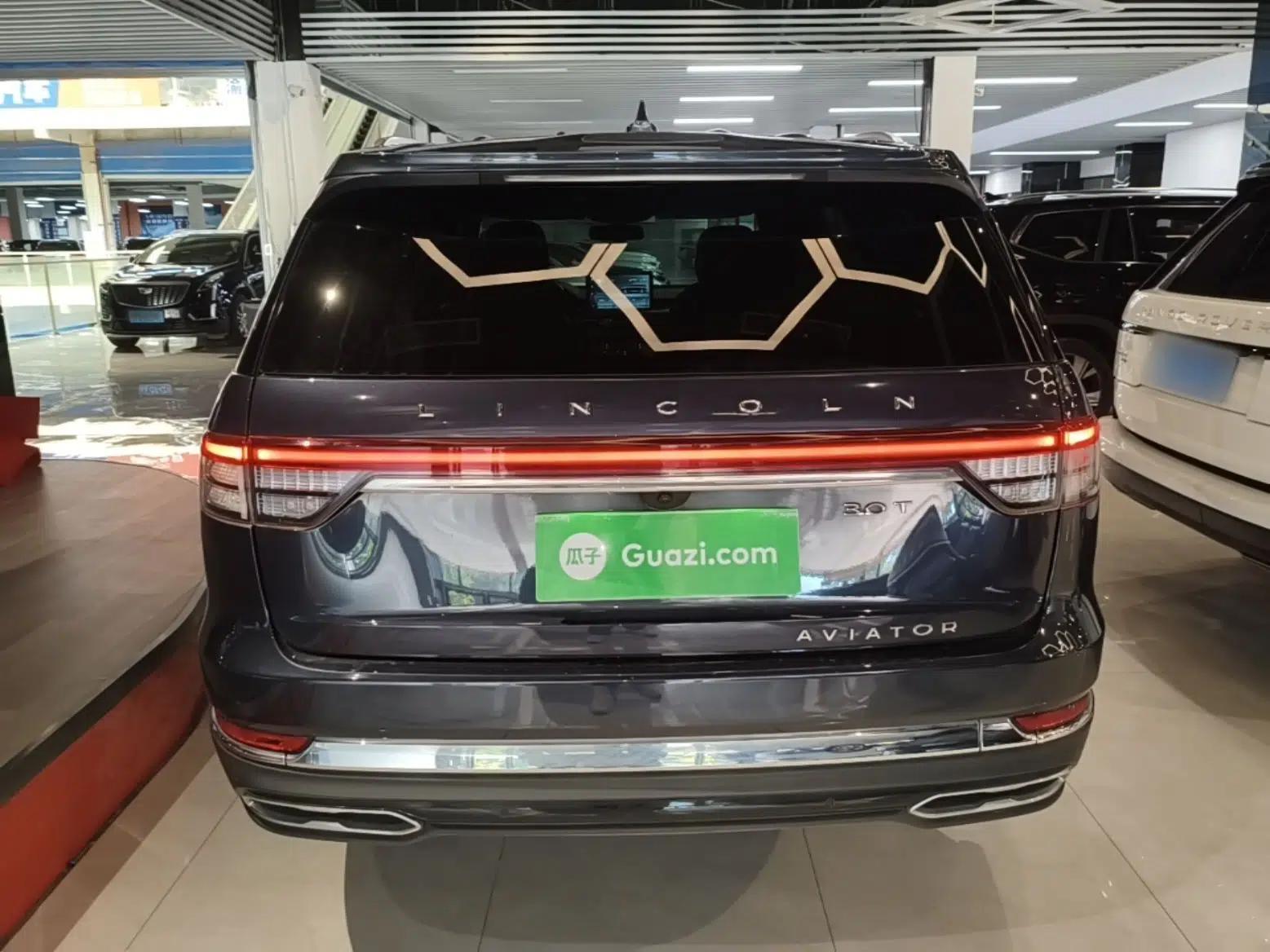 Lincoln Aviator 2023 3.0T V6 All-Wheel-Drive Zunya Cruise Version Six Seats — миниатюра 5