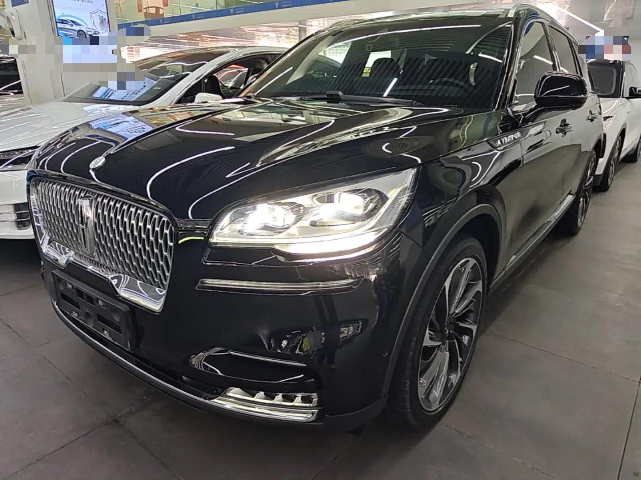 Lincoln Aviator 2021 3.0T V6 All-Wheel-Drive Executive Edition — миниатюра 1