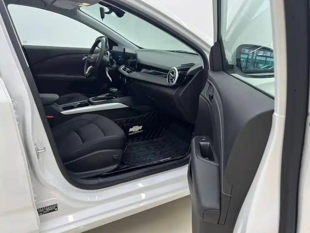 Chevrolet Cruze 2023 1.5L Dual-Clutch Enjoy Edition — миниатюра 11