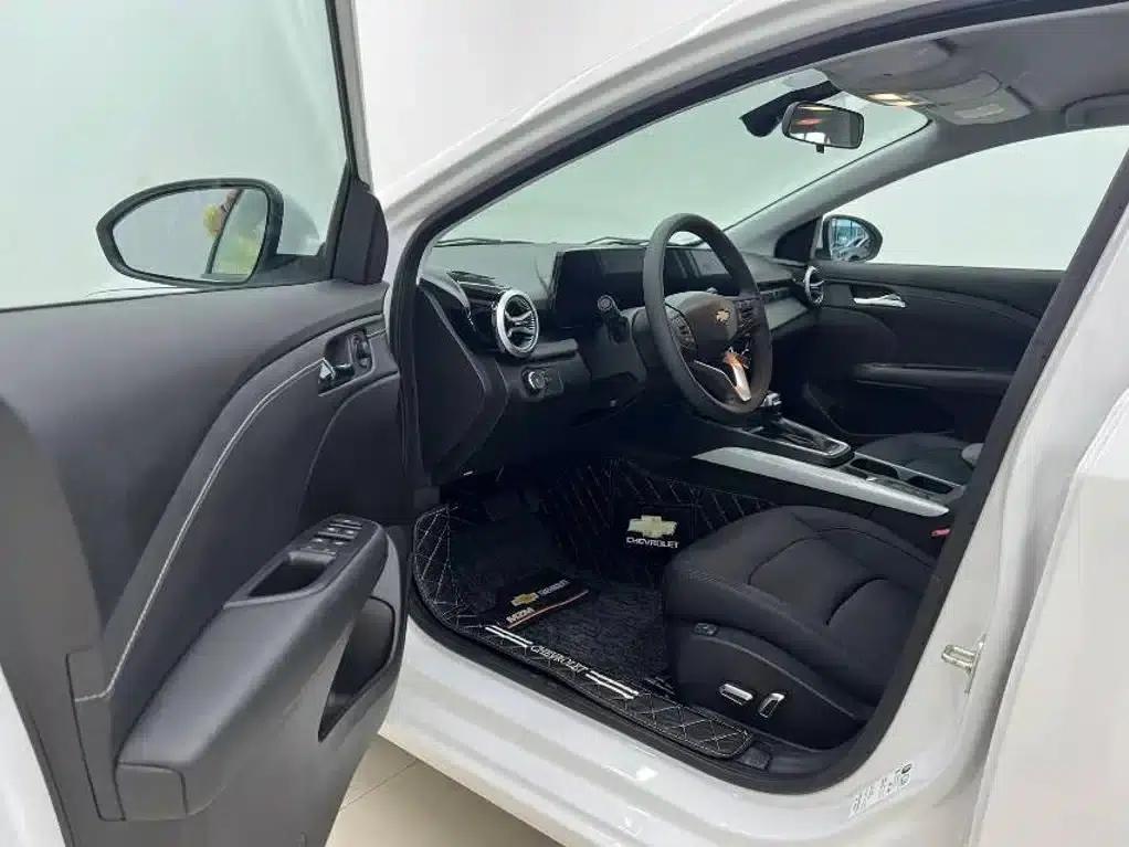 Chevrolet Cruze 2023 1.5L Dual-Clutch Enjoy Edition — миниатюра 9