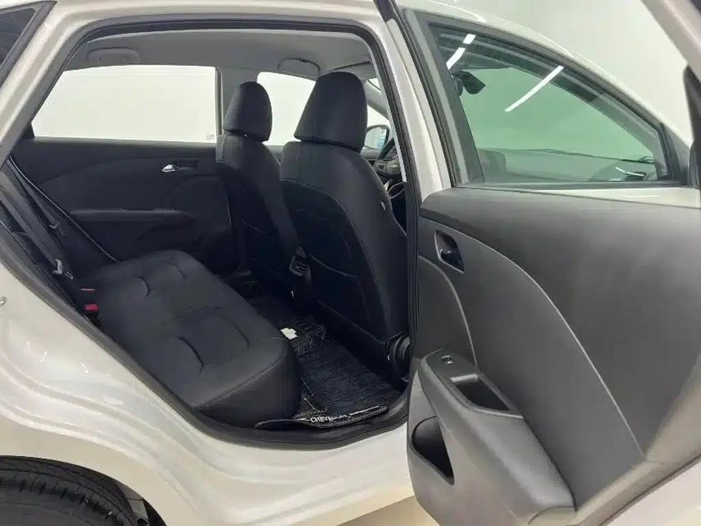 Chevrolet Cruze 2023 1.5L Dual-Clutch Enjoy Edition — миниатюра 10