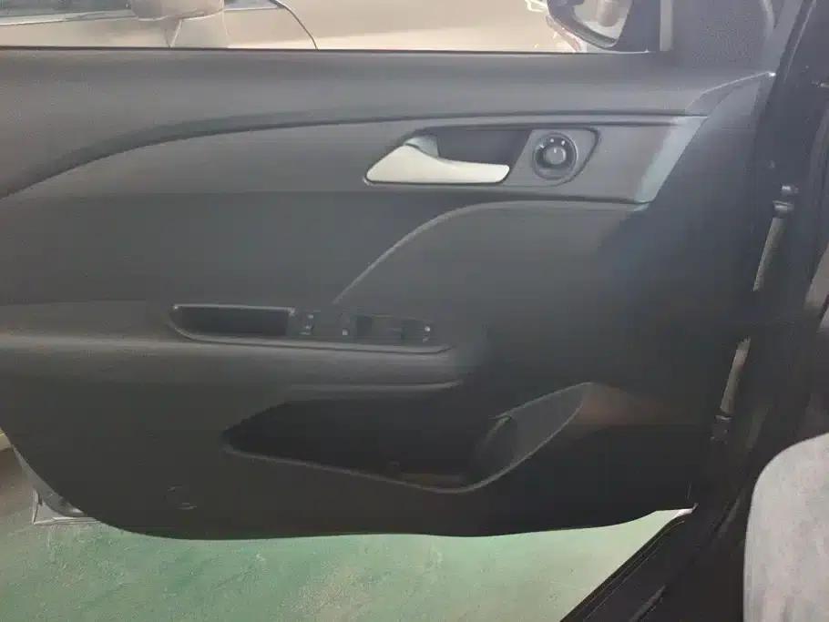 Chevrolet Cruze 2019 Redline 320T Dual-Clutch Sporty Edition (China VI Emission Standard) — миниатюра 7