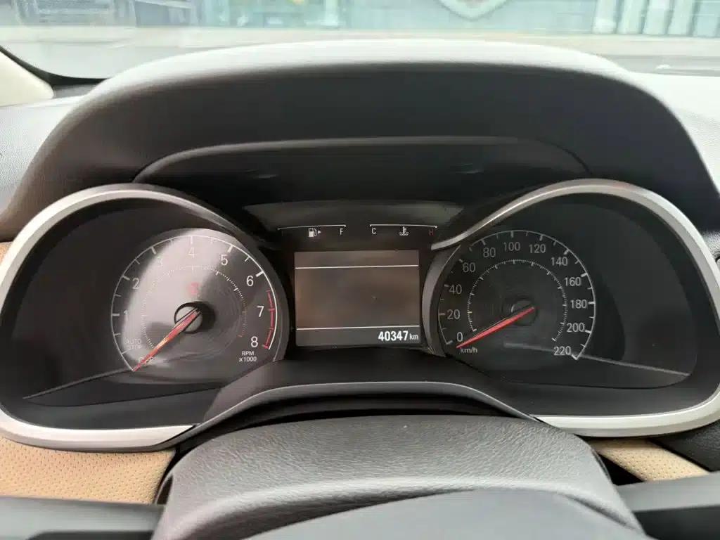 Chevrolet Cruze 2022 320 Automatic Enjoy Sunroof Edition — миниатюра 16