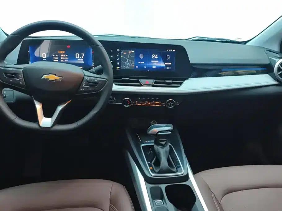 Chevrolet Cruze 2024 1.5L Dual-Clutch Enjoy Edition — миниатюра 12