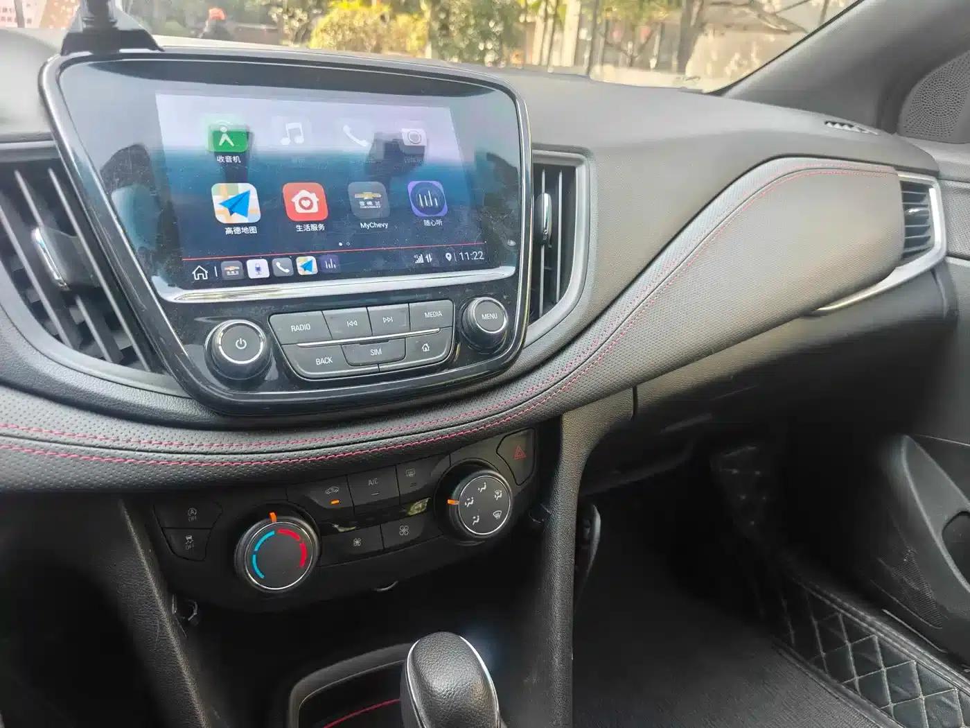 Chevrolet Cruze 2022 Mild Hybrid RS 330T Automatic Comfort Edition — миниатюра 16