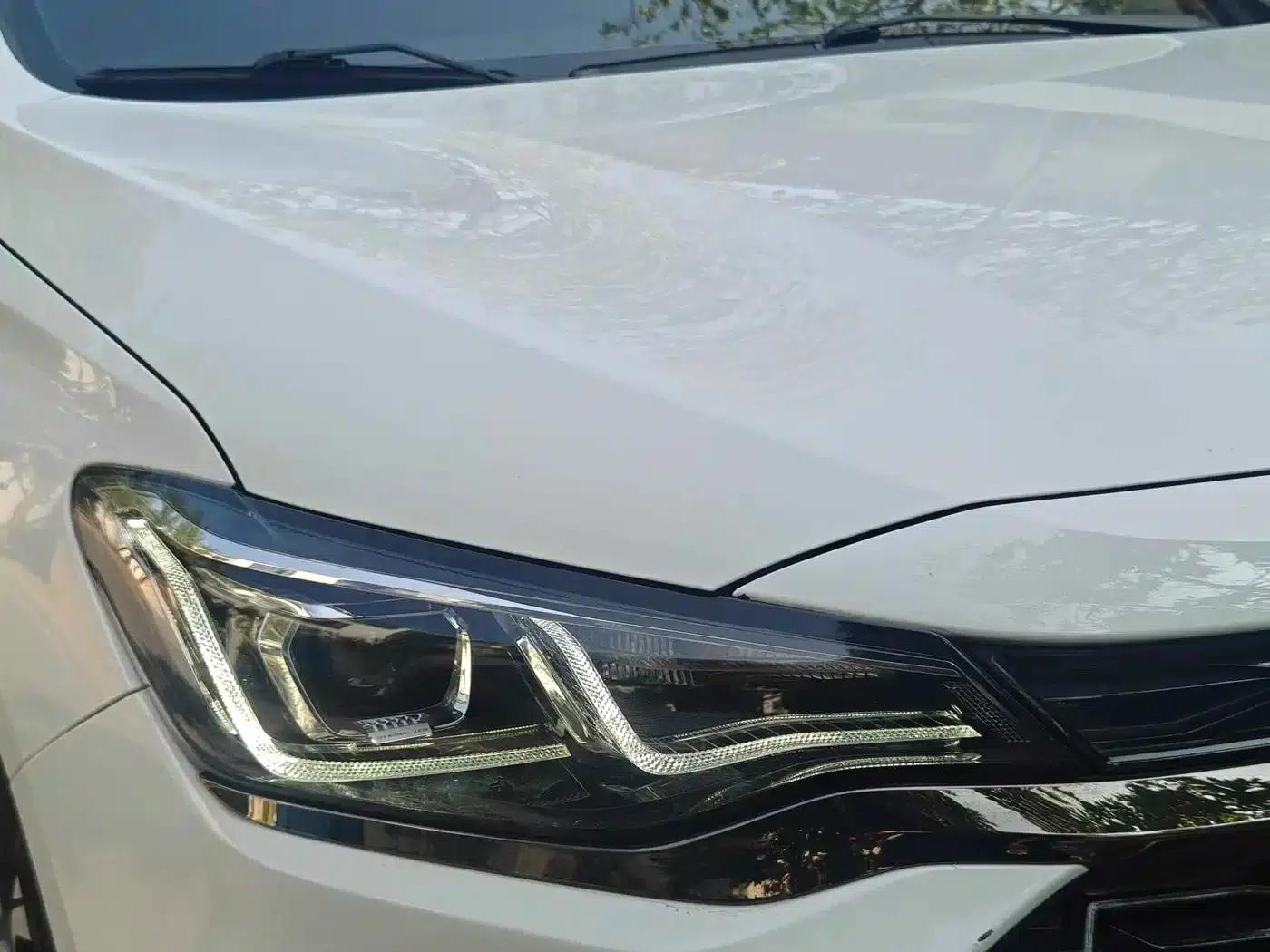 Chevrolet Cruze 2022 Mild Hybrid RS 330T Automatic Comfort Edition — миниатюра 5