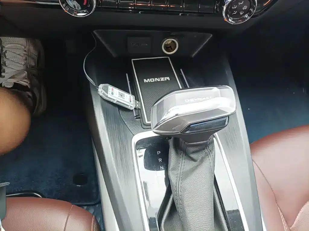 Chevrolet Cruze 2023 1.5L Dual-Clutch Enjoy Edition — миниатюра 14
