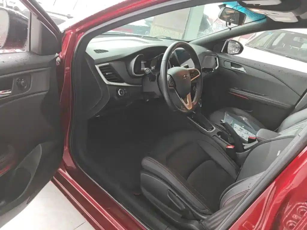 Chevrolet Cruze 2022 Mild Hybrid RS 330T Automatic Comfort Edition — миниатюра 16