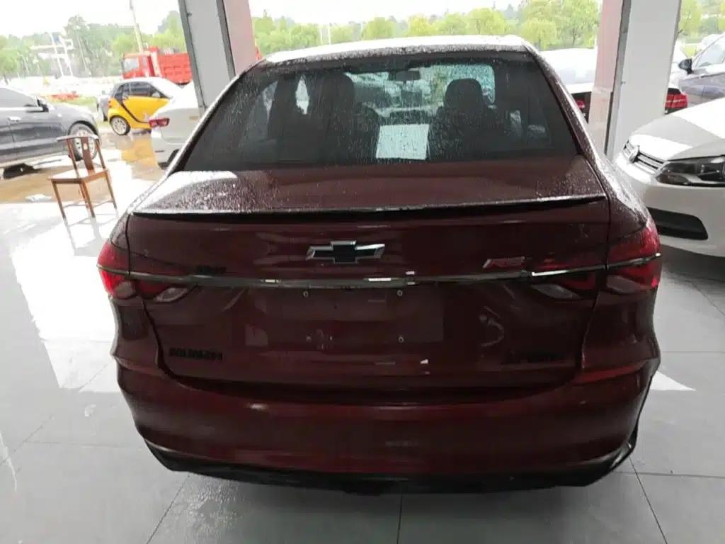 Chevrolet Cruze 2022 Mild Hybrid RS 330T Automatic Comfort Edition — миниатюра 6