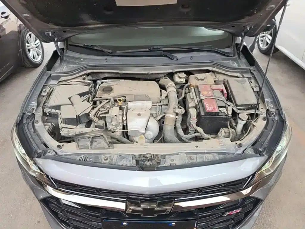 Chevrolet Cruze 2020 Mild Hybrid RS 330T Automatic Comfort Edition — миниатюра 20