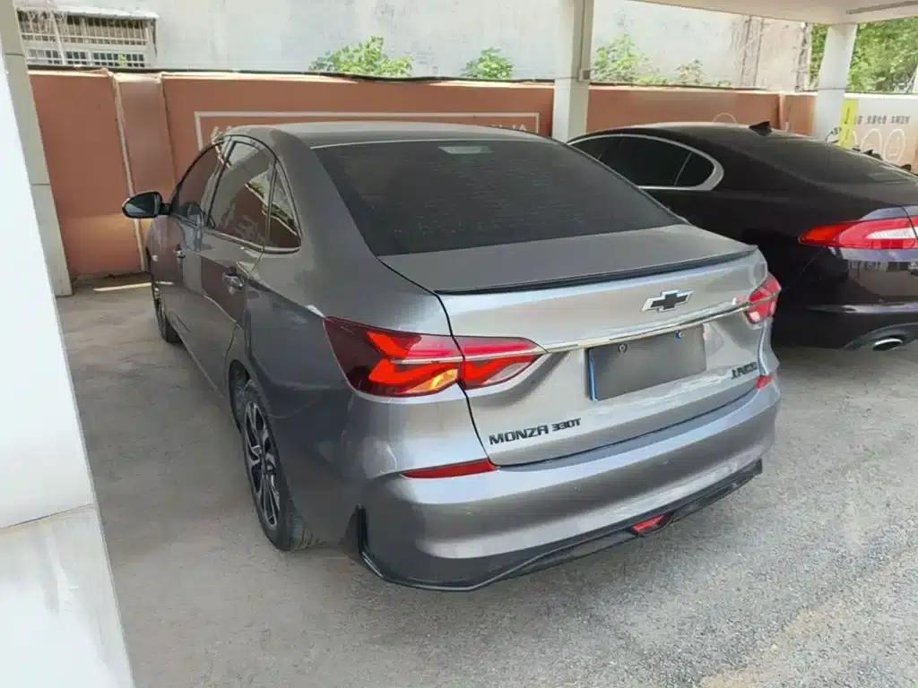 Chevrolet Cruze 2020 Mild Hybrid RS 330T Automatic Comfort Edition — миниатюра 5