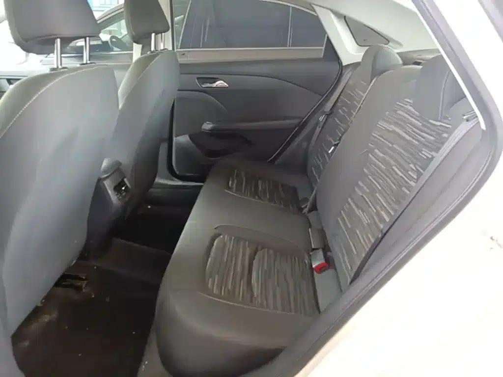 Chevrolet Cruze 2023 1.5L Dual-Clutch Enjoy Edition — миниатюра 17