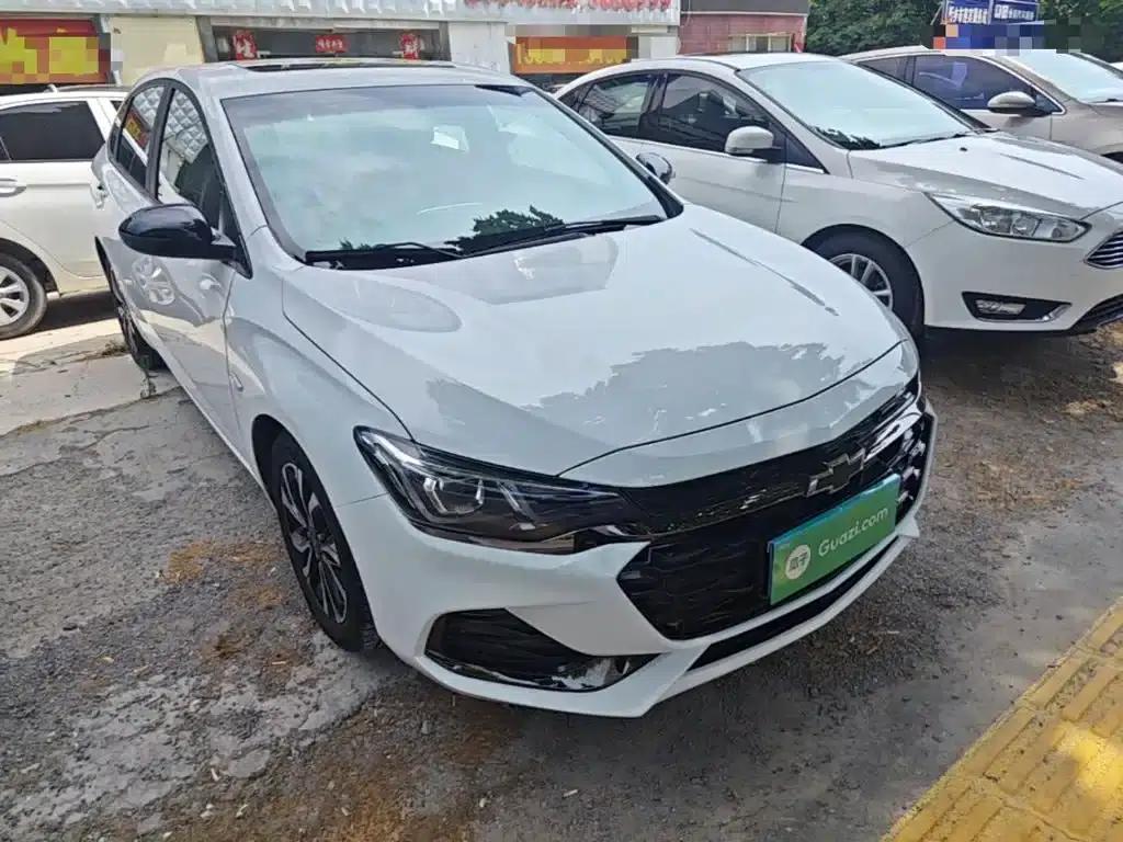 Chevrolet Cruze 2020 Mild Hybrid RS 330T Automatic Comfort Edition — миниатюра 4