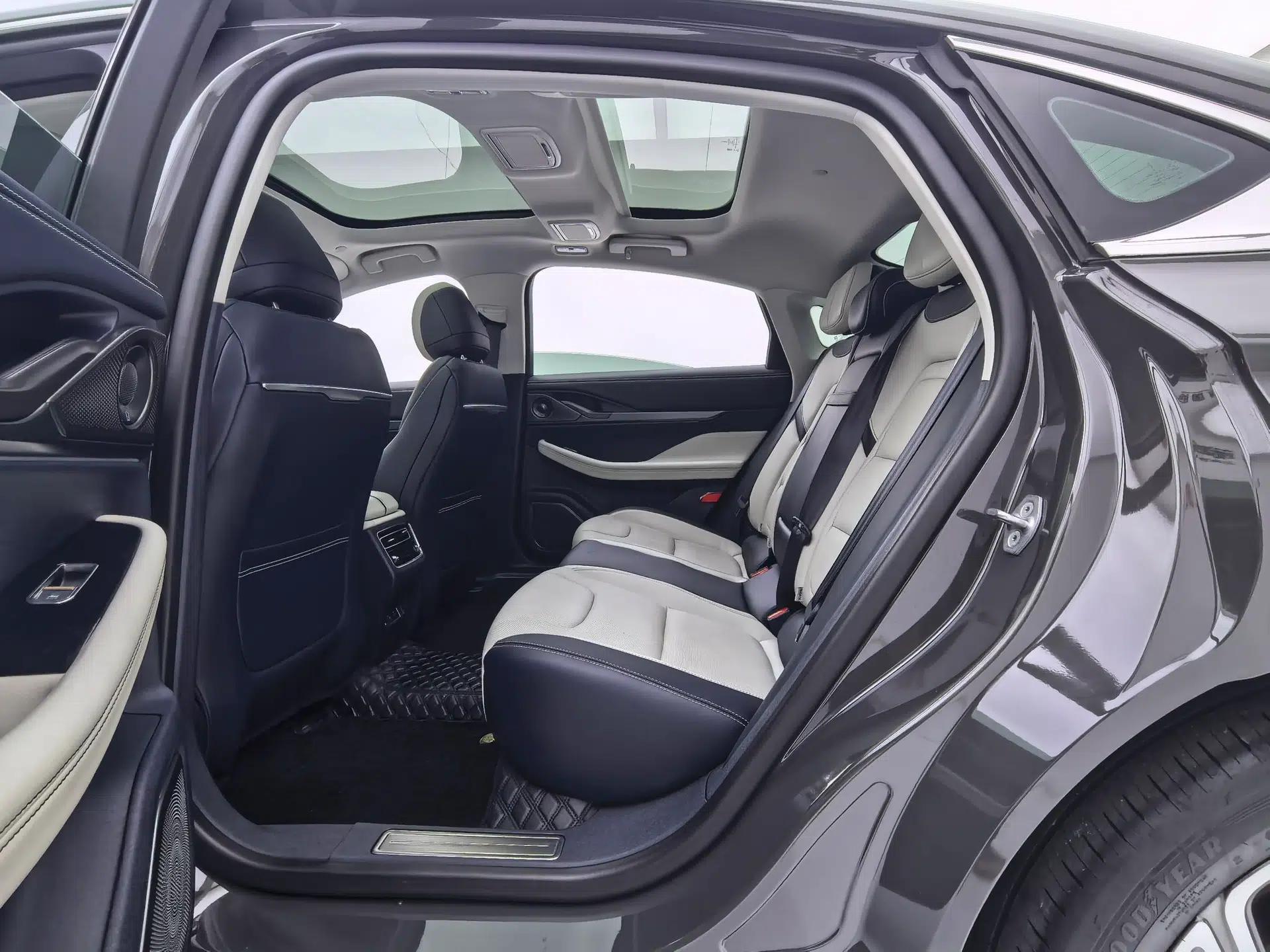 Lincoln Z 2022 iEnjoy Luxury Edition — миниатюра 32