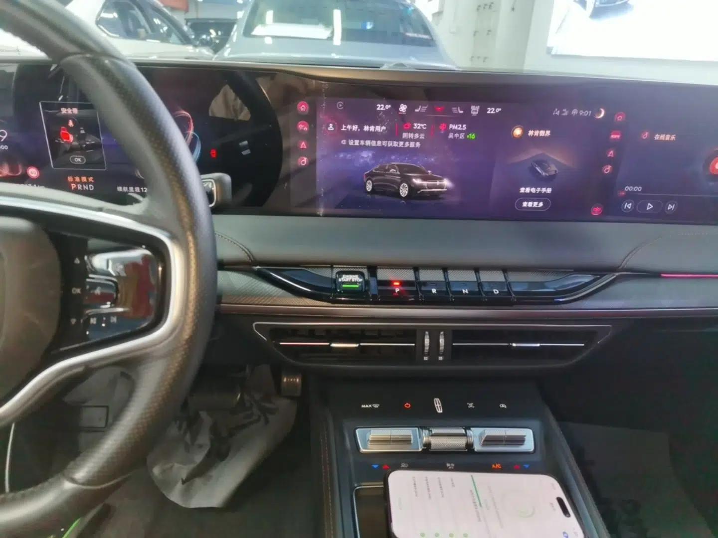 Lincoln Z 2025 2.0T Prestige Edition — миниатюра 15