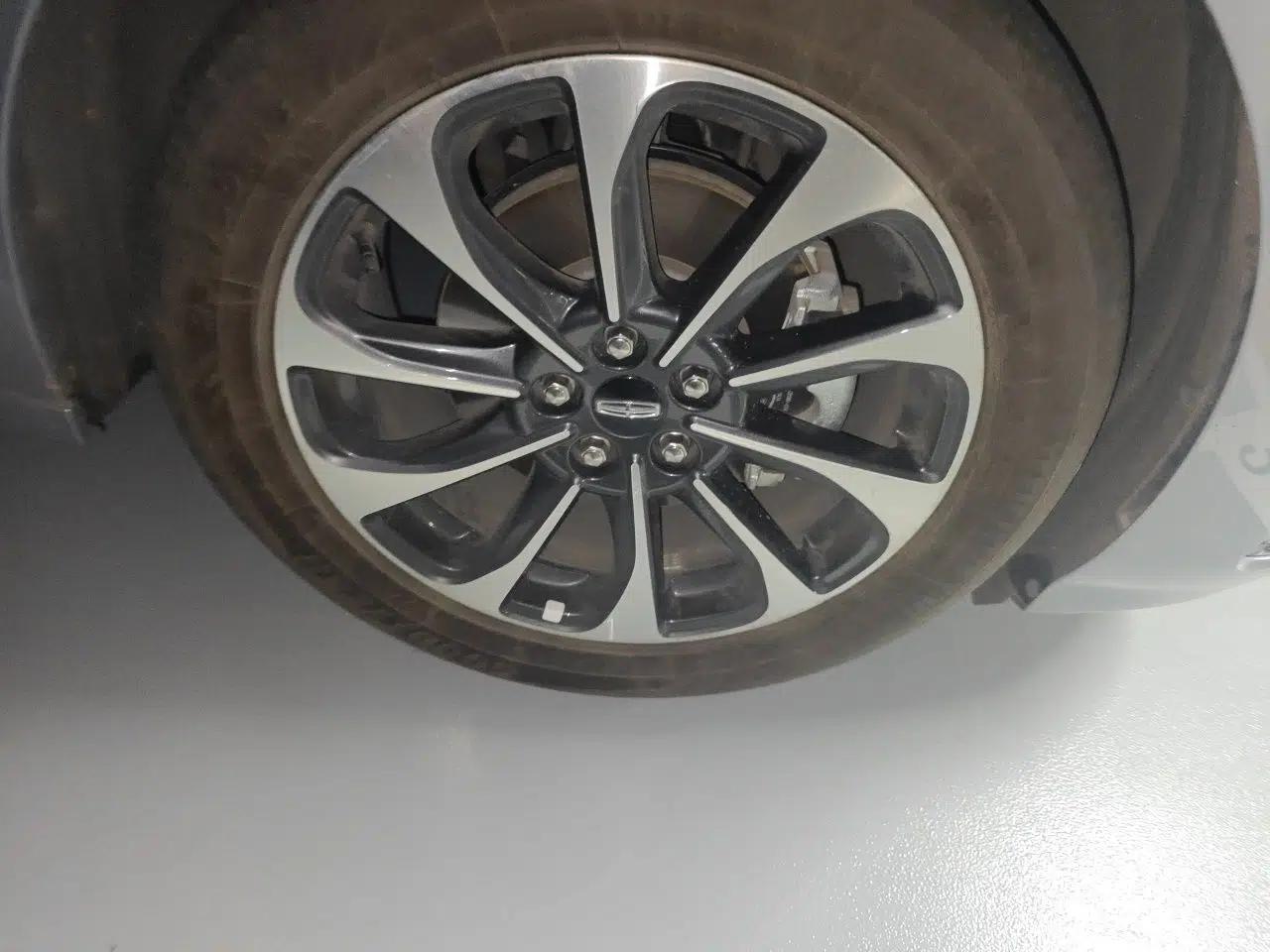 Lincoln Z 2022 iXiang Deluxe Edition — миниатюра 8