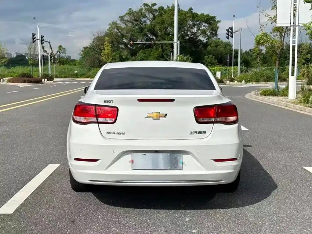 2017 Chevrolet Malibu 1.5T Automatic Luxury Edition — миниатюра 8