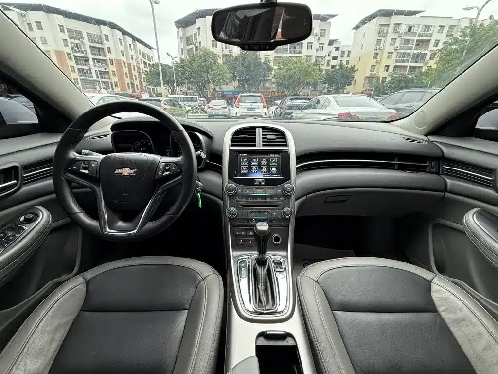 2014 Chevrolet Malibu 2.0L Automatic Luxury Edition — миниатюра 11