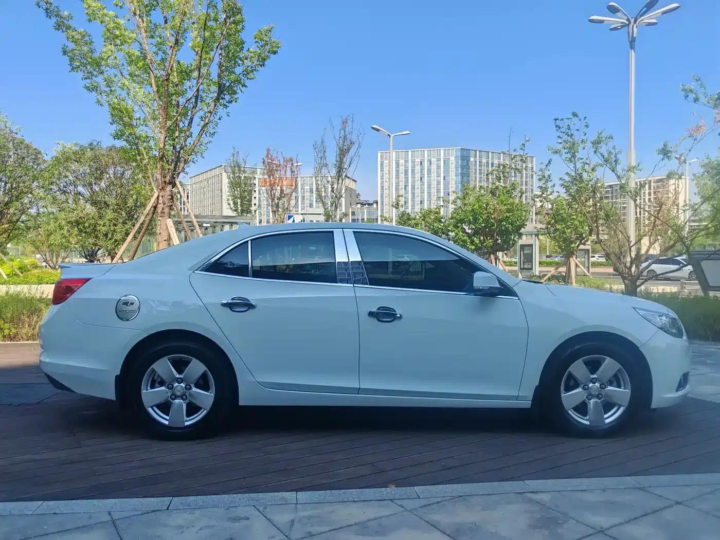 2013 Chevrolet Malibu 2.0L Automatic Luxury Edition — миниатюра 7