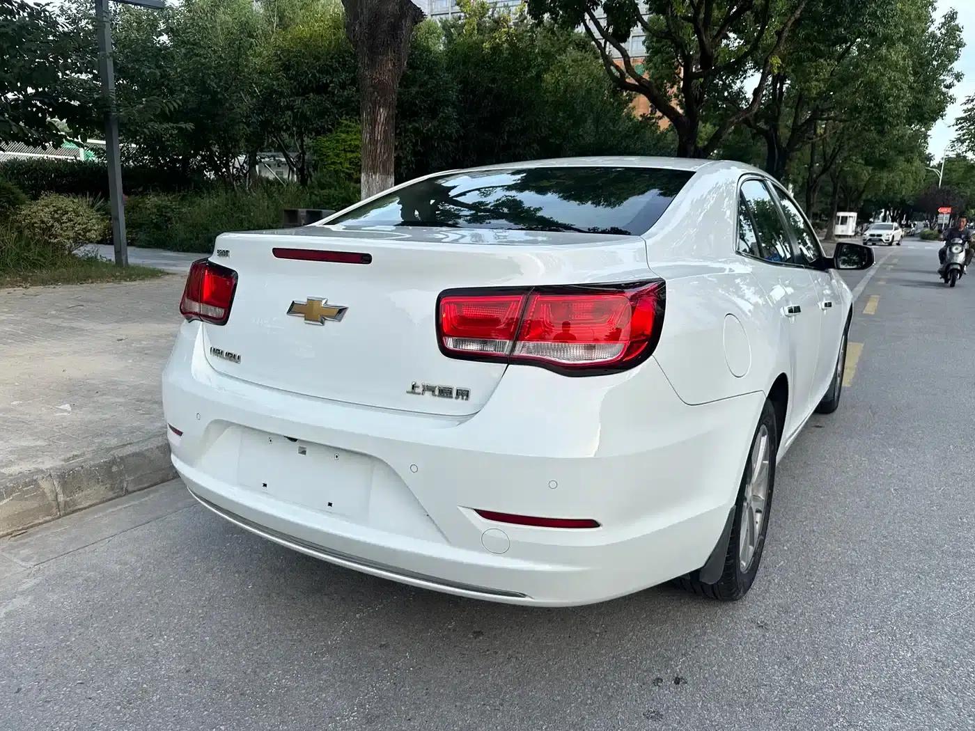 2018 Chevrolet Malibu 530T Automatic Luxury Edition — миниатюра 5