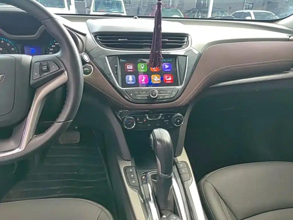 2018 Chevrolet Malibu 530T Automatic Luxury Edition — миниатюра 13