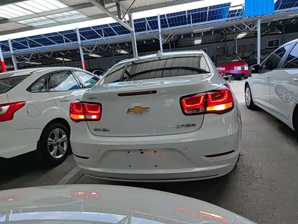 2018 Chevrolet Malibu 530T Automatic Luxury Edition — миниатюра 6