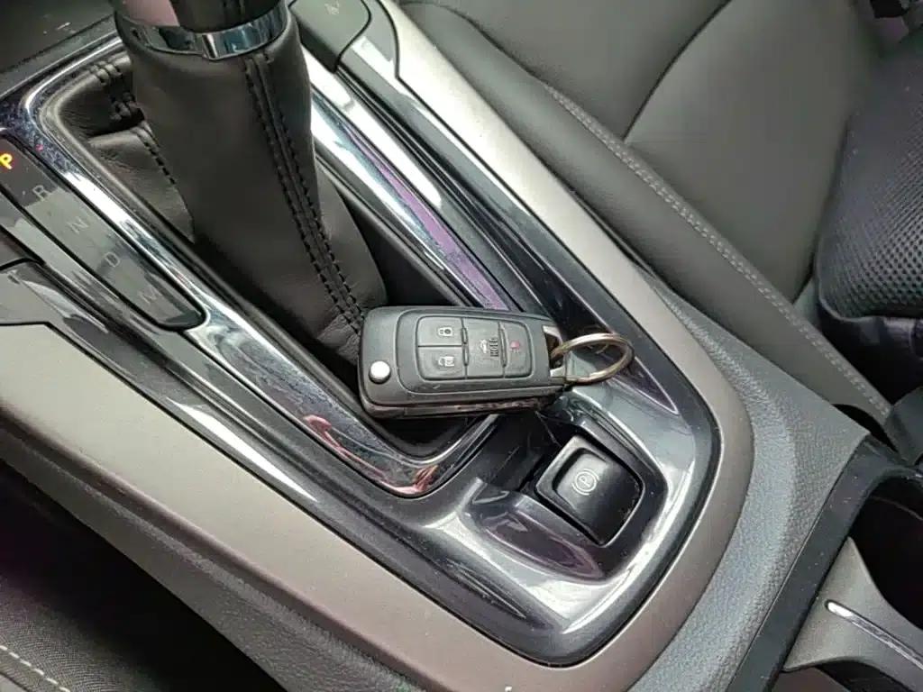 2018 Chevrolet Malibu 530T Automatic Luxury Edition — миниатюра 9