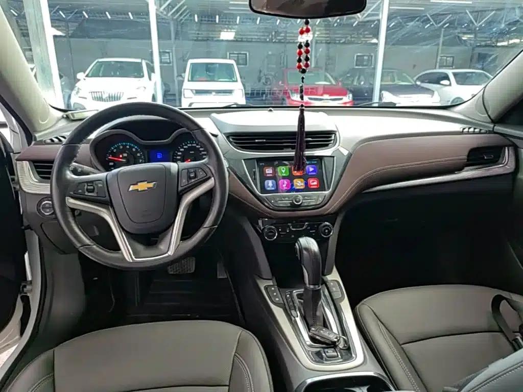 2018 Chevrolet Malibu 530T Automatic Luxury Edition — миниатюра 10