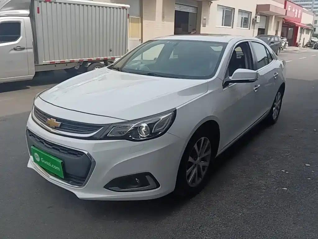 2018 Chevrolet Malibu 530T Automatic Luxury Edition — миниатюра 2