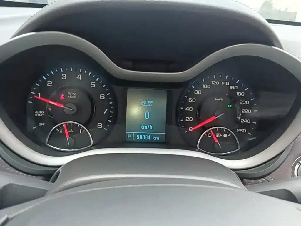 2018 Chevrolet Malibu 530T Automatic Luxury Edition — миниатюра 12