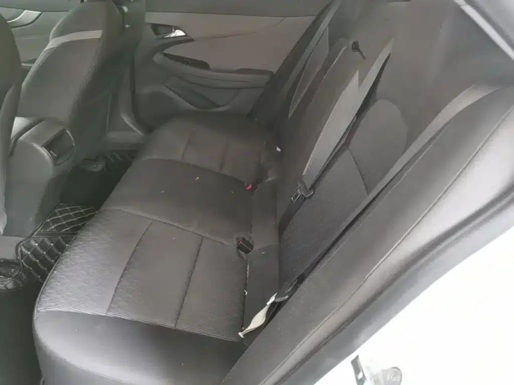 2017 Chevrolet Malibu 1.5T Automatic Comfort Edition — миниатюра 17