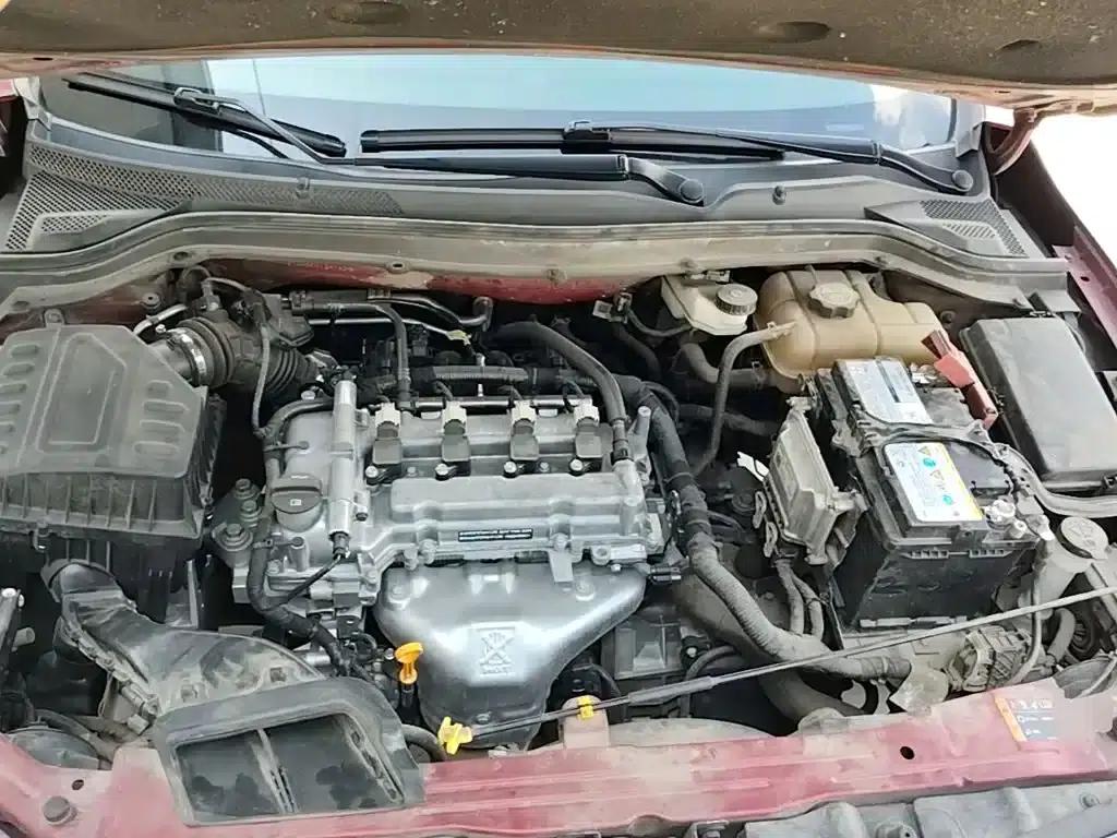 Chevrolet Cruze 2019 320 Automatic Sunroof Edition — миниатюра 20