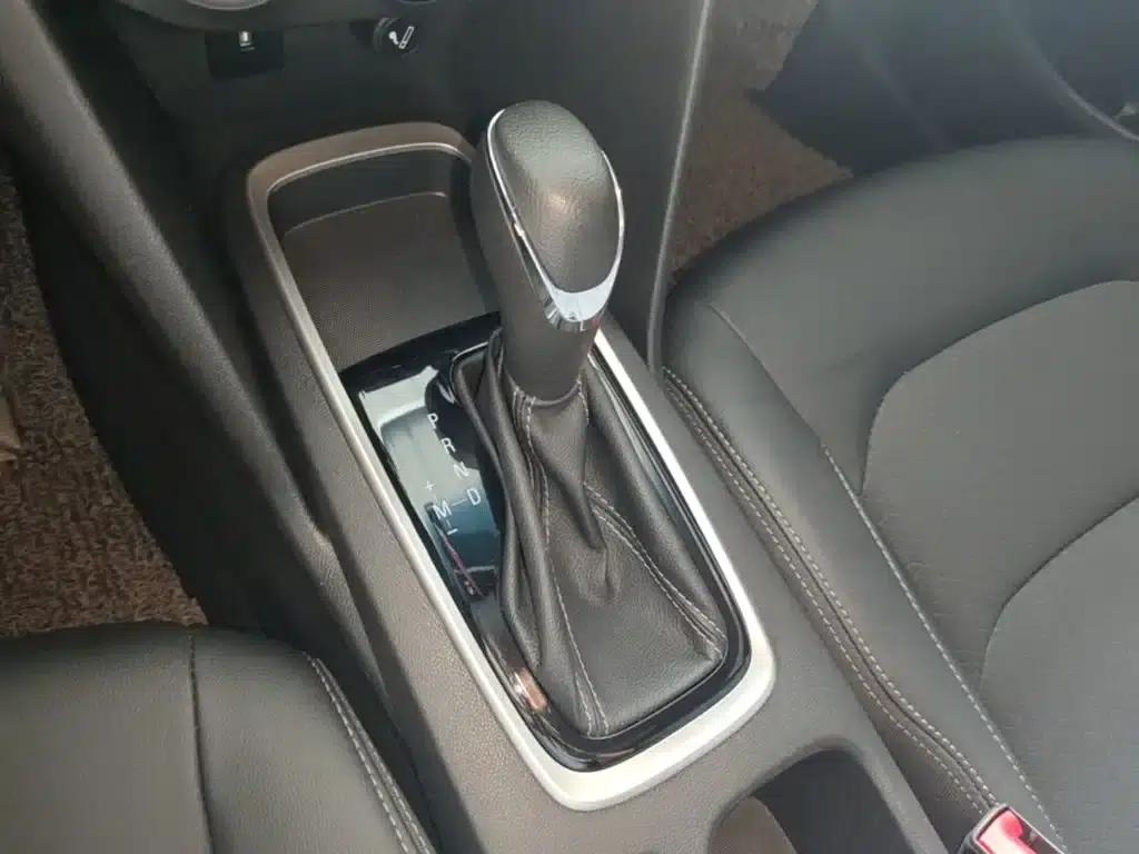 Chevrolet Cruze 2019 320 Automatic Comfort Edition — миниатюра 14