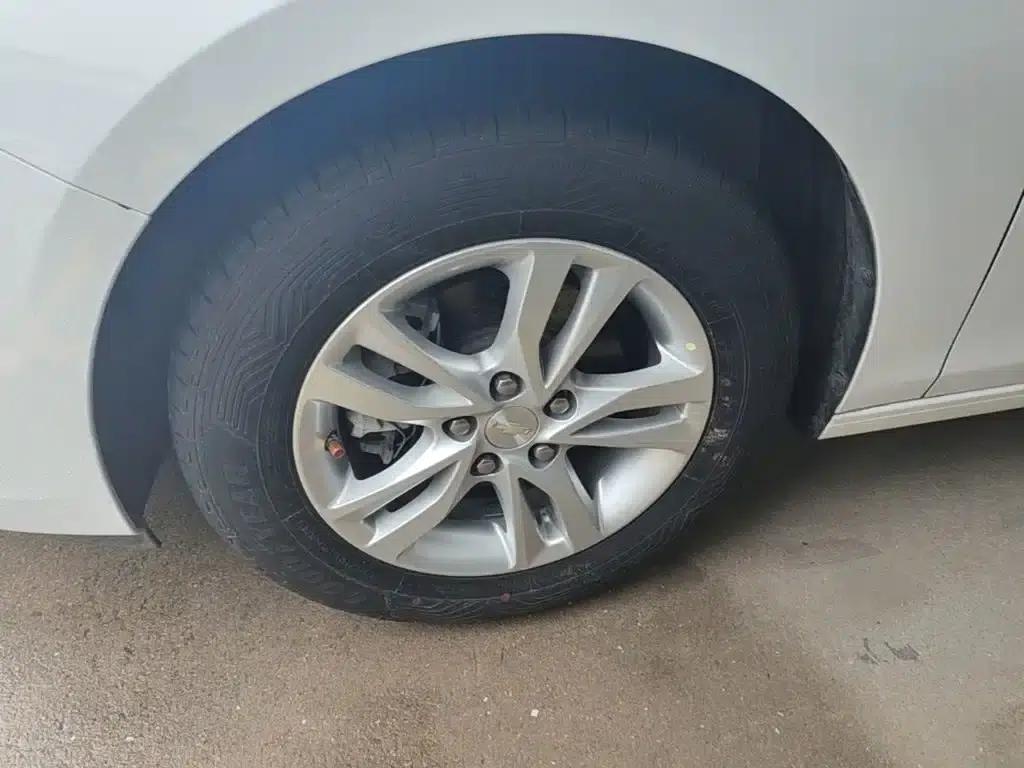 Chevrolet Cruze 2019 320 Automatic Comfort Edition — миниатюра 23