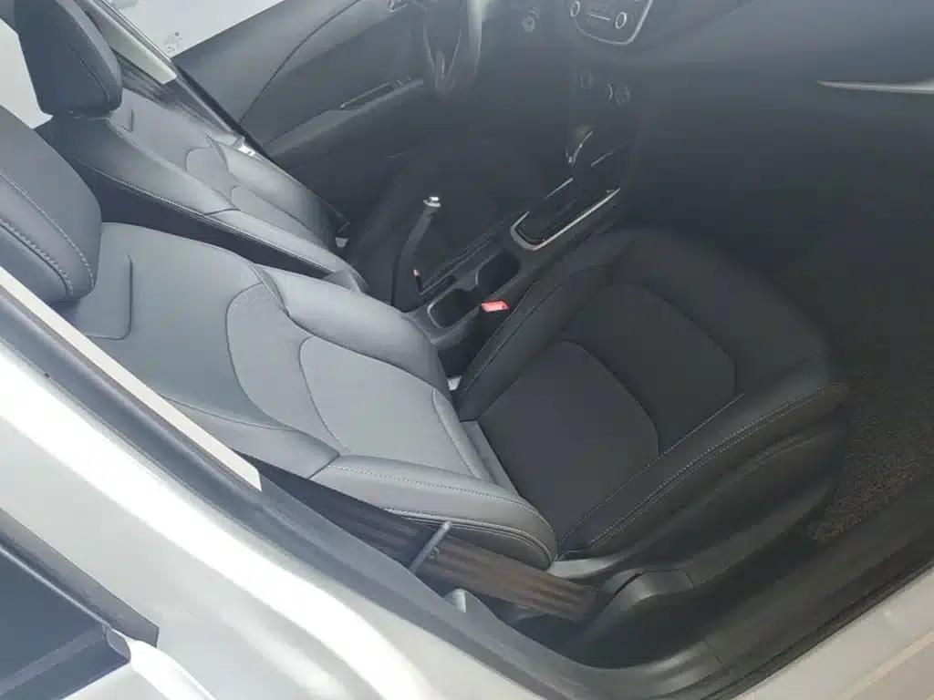 Chevrolet Cruze 2019 320 Automatic Comfort Edition — миниатюра 25