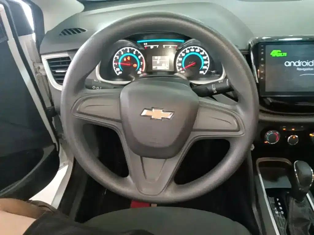 Chevrolet Cruze 2018 320 Automatic Sunroof Edition — миниатюра 11