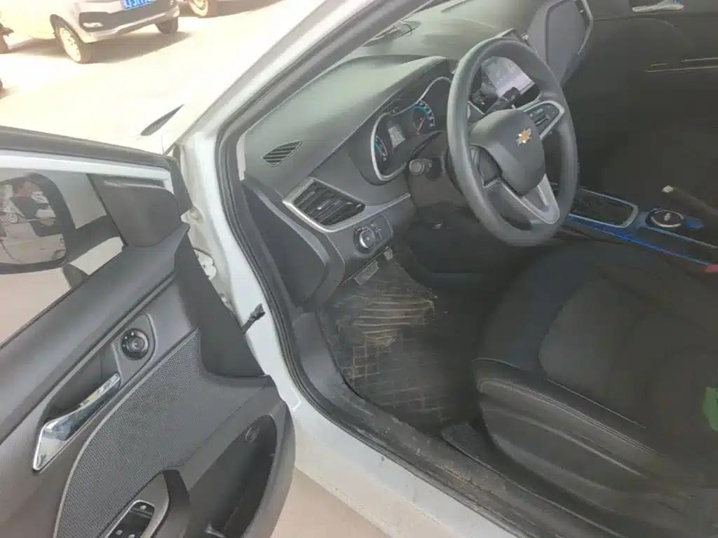 Chevrolet Cruze 2019 320 Automatic Comfort Edition — миниатюра 16