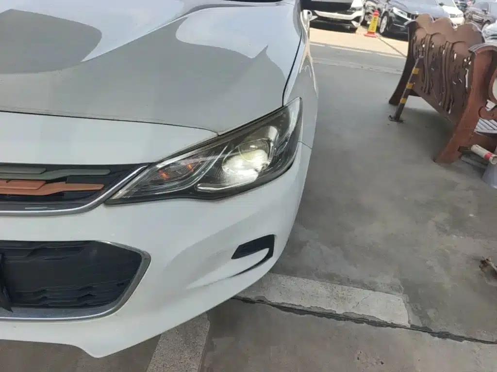 Chevrolet Cruze 2019 320 Automatic Comfort Edition — миниатюра 24
