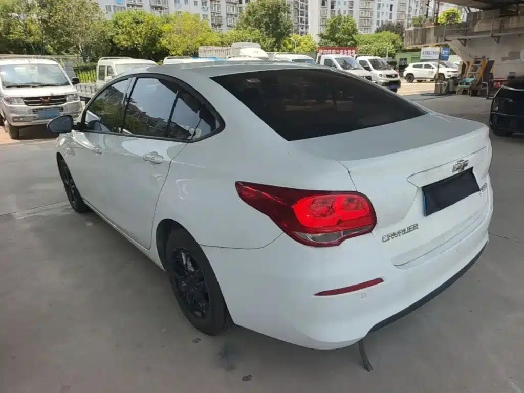 Chevrolet Cruze 2019 320 Automatic Comfort Edition — миниатюра 5