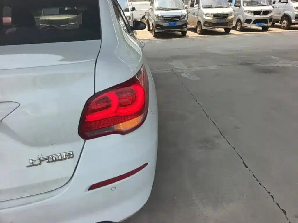 Chevrolet Cruze 2019 320 Automatic Comfort Edition — миниатюра 8