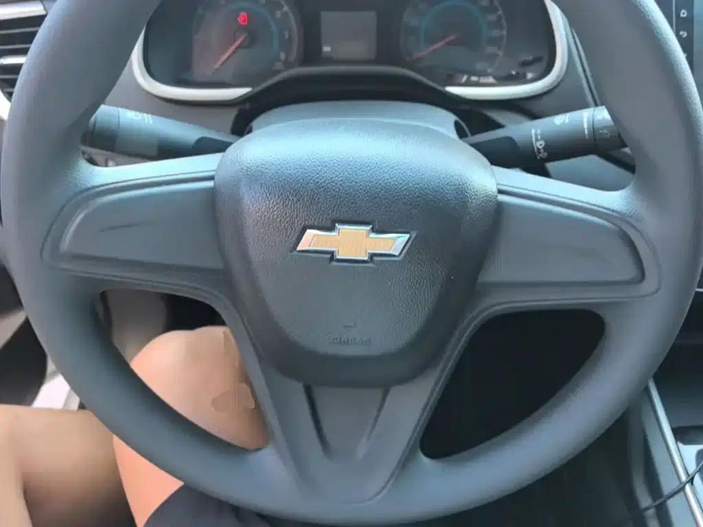 Chevrolet Cruze 2019 320 Automatic Sunroof Edition — миниатюра 11
