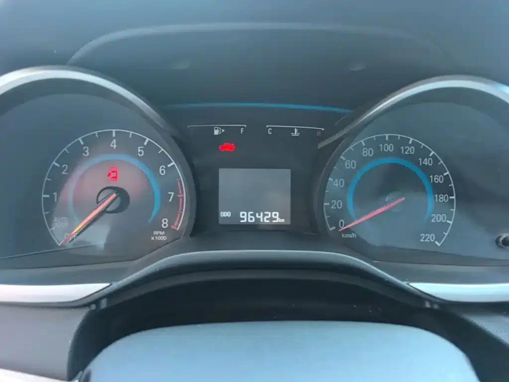 Chevrolet Cruze 2019 320 Automatic Sunroof Edition — миниатюра 12