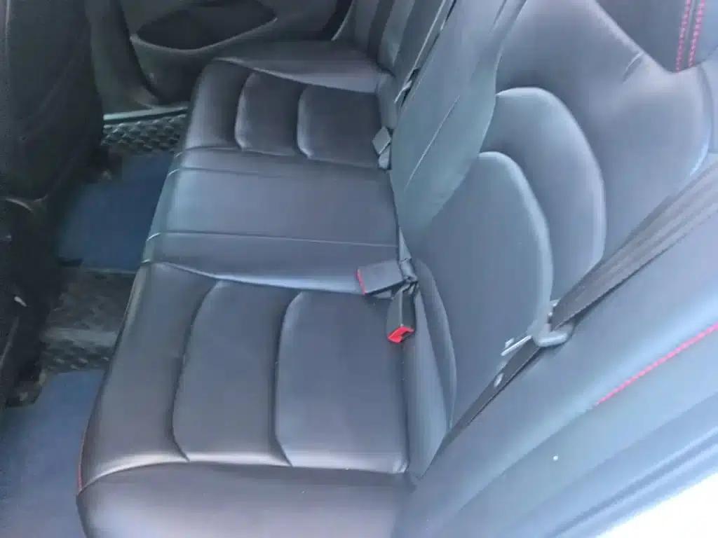 Chevrolet Cruze 2019 320 Automatic Sunroof Edition — миниатюра 17