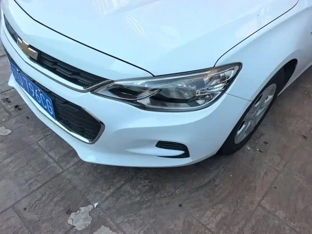 Chevrolet Cruze 2019 320 Automatic Sunroof Edition — миниатюра 24