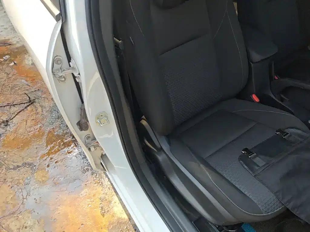 Chevrolet Cruze 2020 325T Automatic Comfort Edition — миниатюра 25