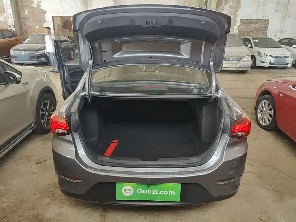 Chevrolet Cruze 2020 325T Automatic Comfort Edition — миниатюра 19