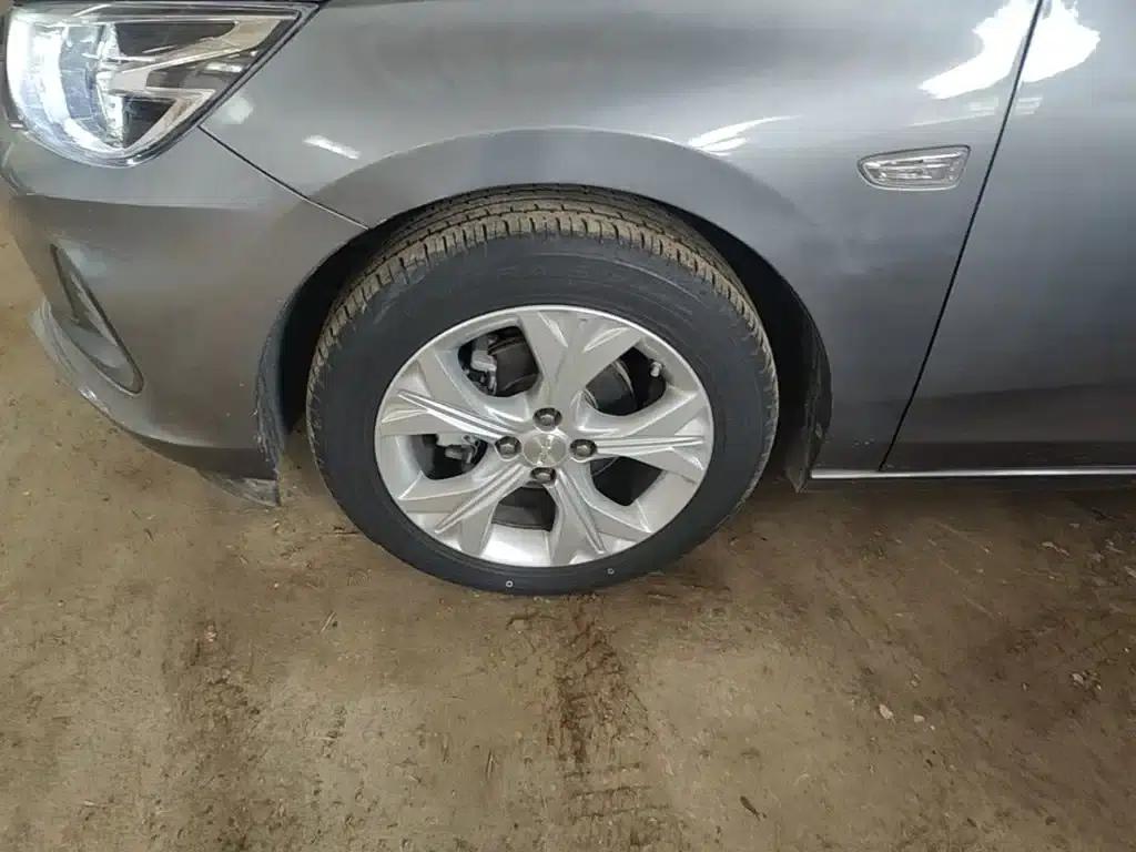 Chevrolet Cruze 2020 325T Automatic Comfort Edition — миниатюра 23